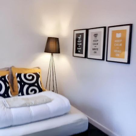 Appartement Moderne A Granville 55 M² Vue Sur Mer Екстериор снимка