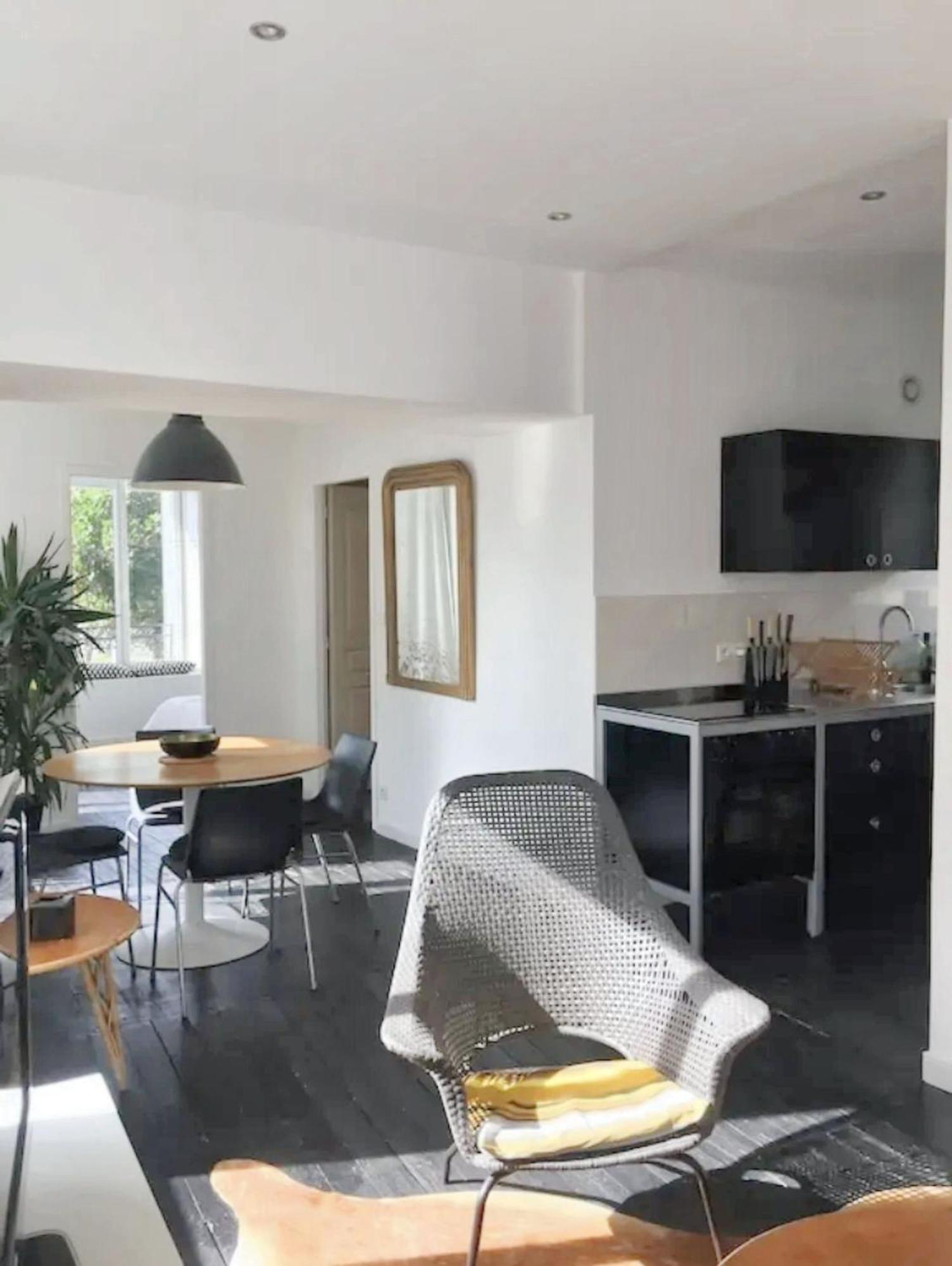 Appartement Moderne A Granville 55 M² Vue Sur Mer Екстериор снимка