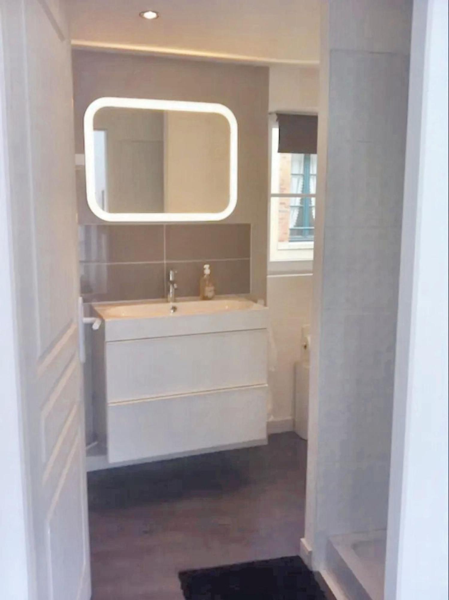 Appartement Moderne A Granville 55 M² Vue Sur Mer Екстериор снимка